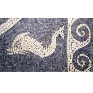 Mosaico romano delfín cenefa. Tamaño 38×22 cm. 1000 teselas de 7,5mm.