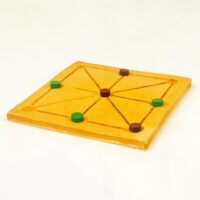 Tabula lusoria tres en raya. Juego romano.