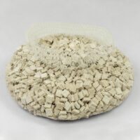 Malla 1kg teselas planas blancas de 7,5×7,5x3mm