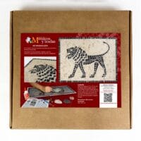 Kit Mosaico León. Tamaño: 30×22 cm. 1100 teselas de 7,5mm.